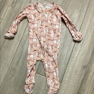 Kate Quinn Pink poppies zippered footie